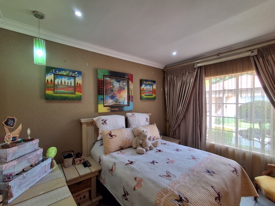 2 Bedroom Property for Sale in Flamwood North West